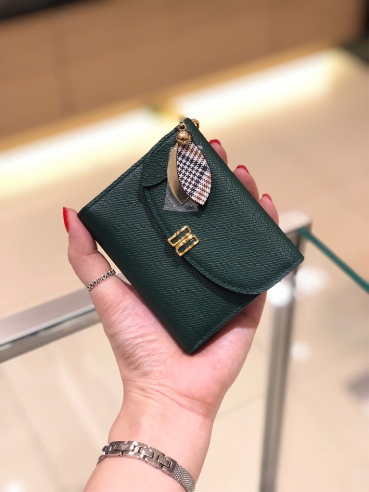 닥스 핸드백 그린 가죽 체크 플라워 장식 반지갑 DCWA2E307