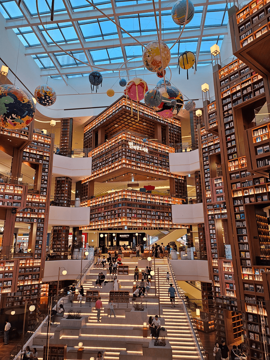 수원 스타필드 별마당 도서관