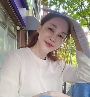 배우 김혜은
