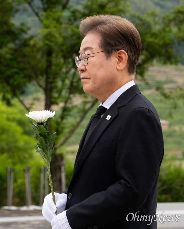 이재명 대통령 노무현 언급 이유｜댓글 소통 조롱&middot;참배&middot;시장 방문 자제 일화&middot;국민 제1공복 뜻 총정리