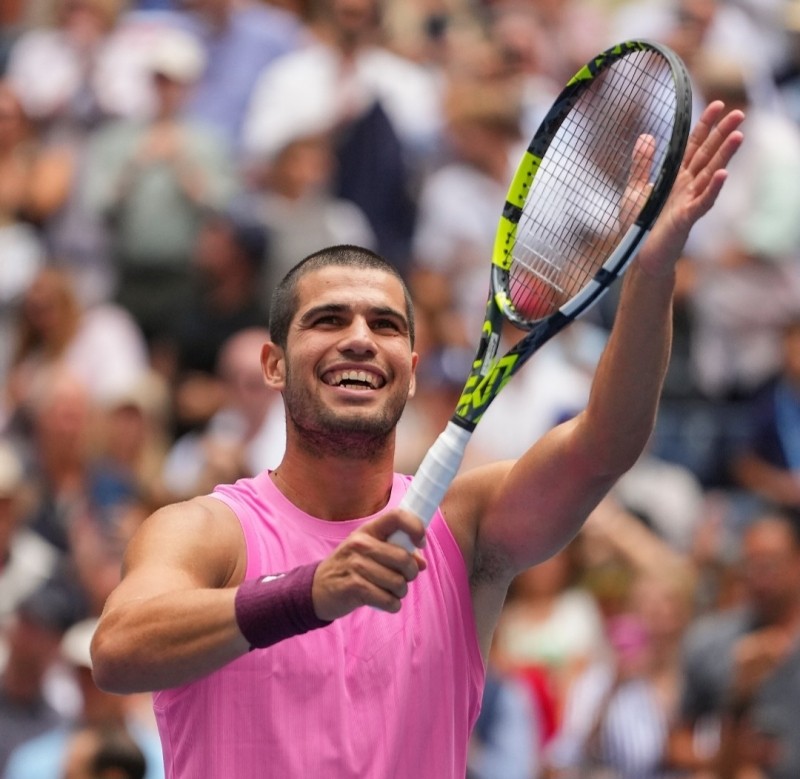 알카라스의 성장, 문화, 매력 사진