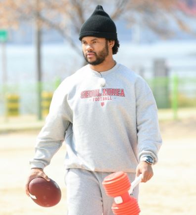 카일러 머리 런닝맨 쿼터백 혼혈