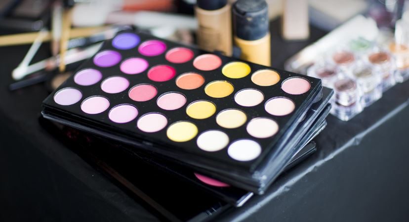 20대 여성 화장품 선택법 관련 사진