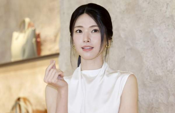 하영 나이 프로필｜키&middot;학력&middot;고향&middot;출연 드라마&middot;증조부 안상호 친일 논란&middot;사과문&middot;중증외상센터 하차