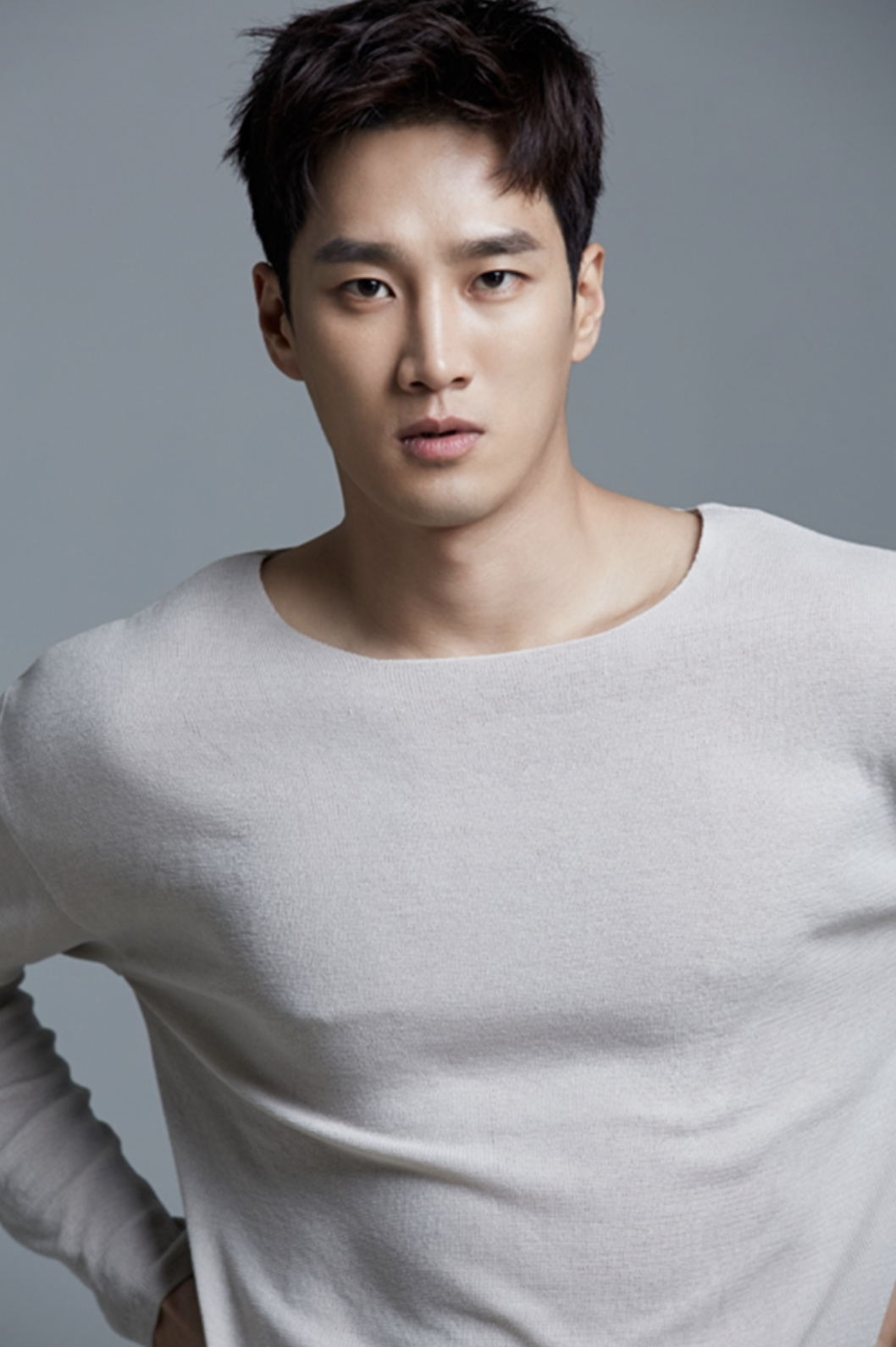 안보현 화보3