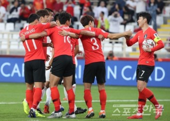 아시안컵 한국 말레이시아