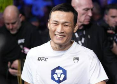 정찬성 할로웨이