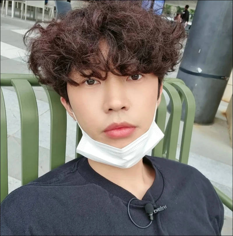 임영웅 셀카