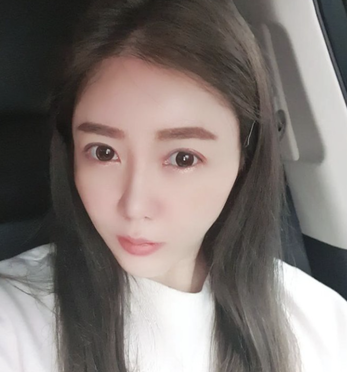 이의정 인스타그램 셀카