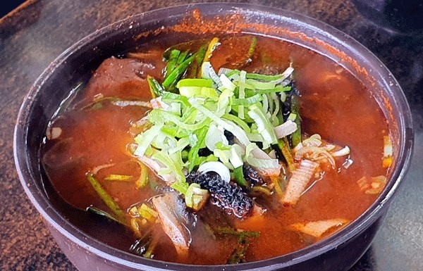생방송오늘저녁 진주 중앙유등시장 식객 허영만 백반기행 출연 아침식사 가능 국밥집 우두머리국밥, 선지국밥, 장어국밥 맛집 추천