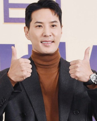 김지석 프로필