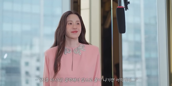 고현정 메릴 스트립 앤 해서웨이와 전격 만남: "너무 아름답다" 극찬받은 미모와 '악마는 프라다를 입는다 2' 인터뷰 비하인드