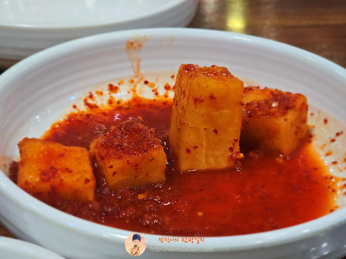 본가왕뼈감자탕 반찬