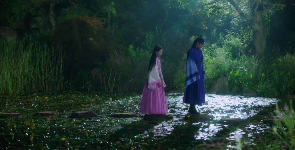 낮에뜨는달_2회