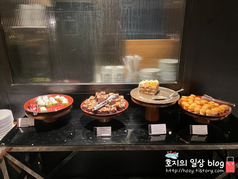 방콕 메리어트 마르퀴스 퀸즈파크 조식당 뷔페_디저트