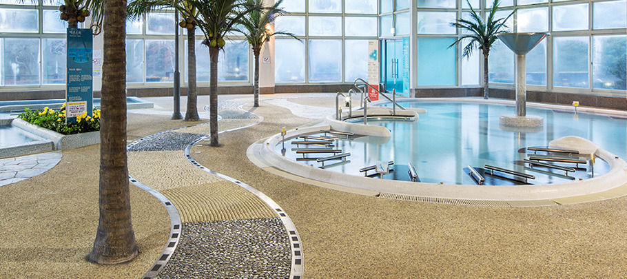 여름철 찾기 좋은 온천 10선