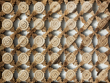 대웅보전의 꽃문살 사진