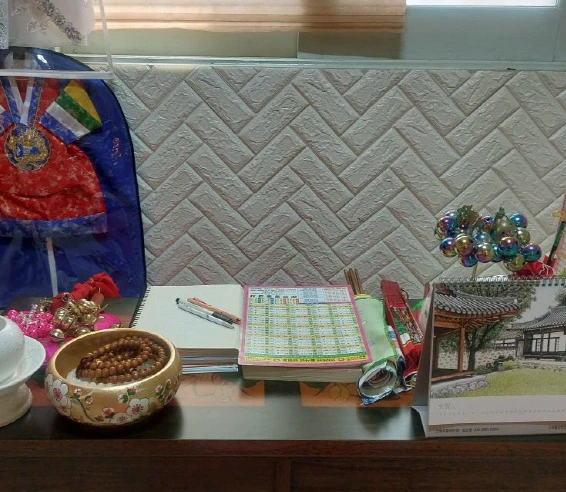 천궁불사 대신당 책상