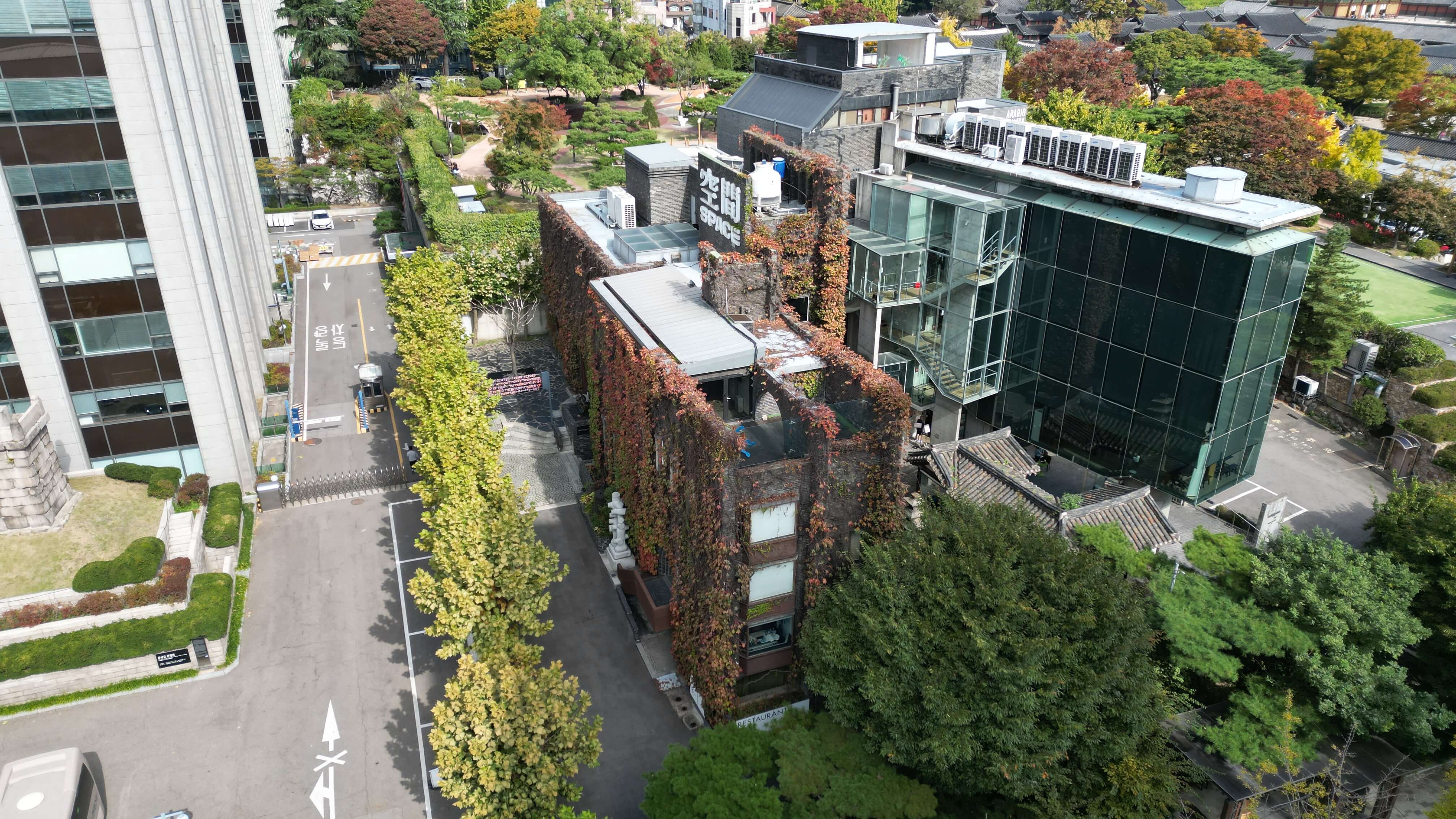 건축가 김수근의 공간사옥