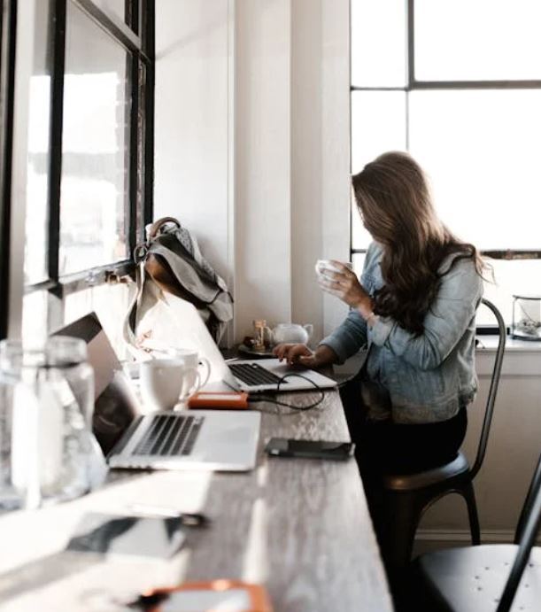 프리랜서 성공 비결! 일과 삶의 균형을 맞추는 4가지 핵심 전략