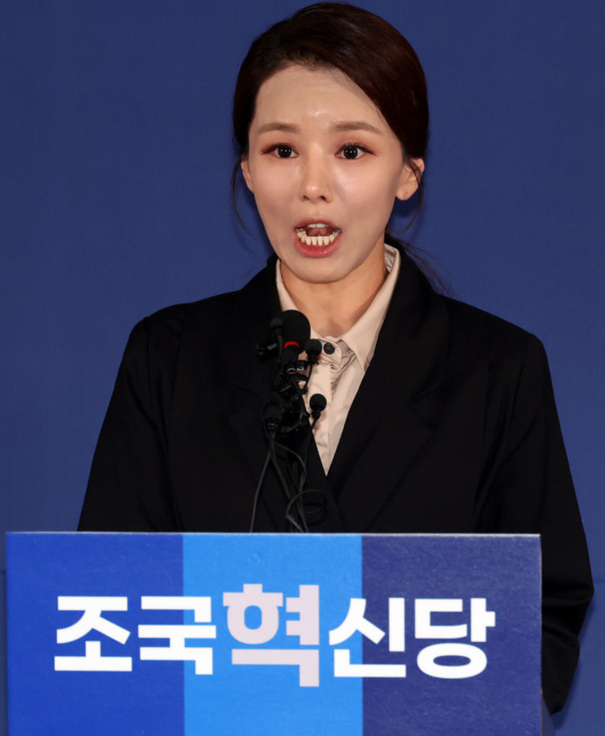 강미정 대변인 프로필