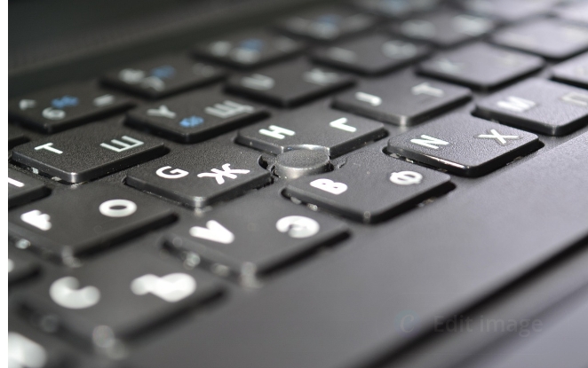 디스크 관리에서 드라이브 문자 및 경로 변경 창을 띄우고 원하는 알파벳(Z)을 선택하는 화면