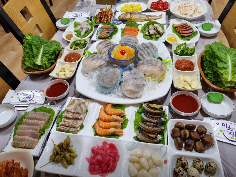 6시내고향 백숙횟집 전남 신안 동백횟집