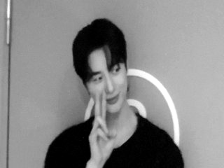 변우석 프로필 나이 키 누나 아이유 김혜윤 장원영 드라마 총정리