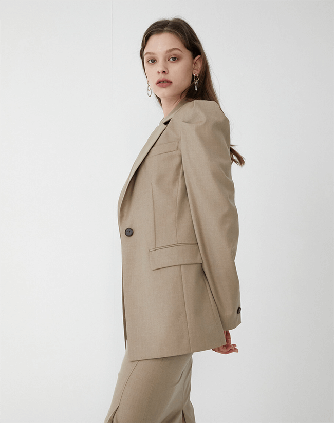 루에브르 퍼프 소매 자켓