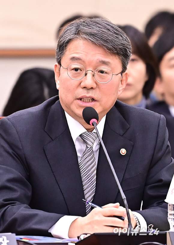 김정원 헌법재판소 사무처장 프로필
