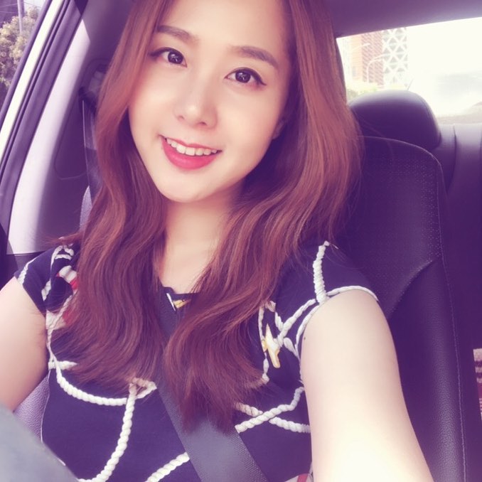 홍지화 기상캐스터 매혹적인 몸매사진