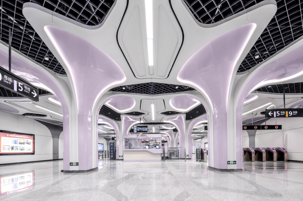 기분이 좋아지는 지하철 내부 사진