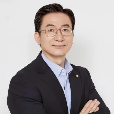 정성호 국회의원 프로필 나이 고향 아내 가족 지역구