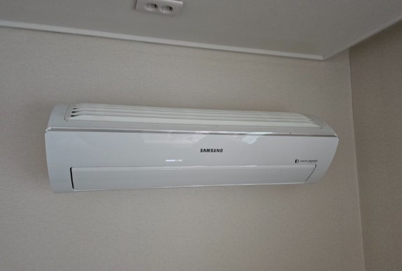 벽걸이 에어컨 관련 사진