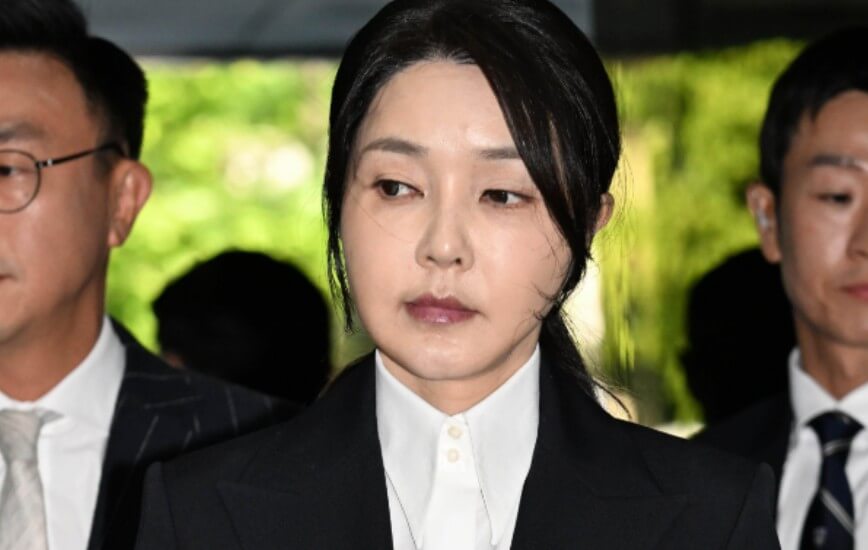 구속 전 피의자 심문(영장실질심사)에 출석하는 모습