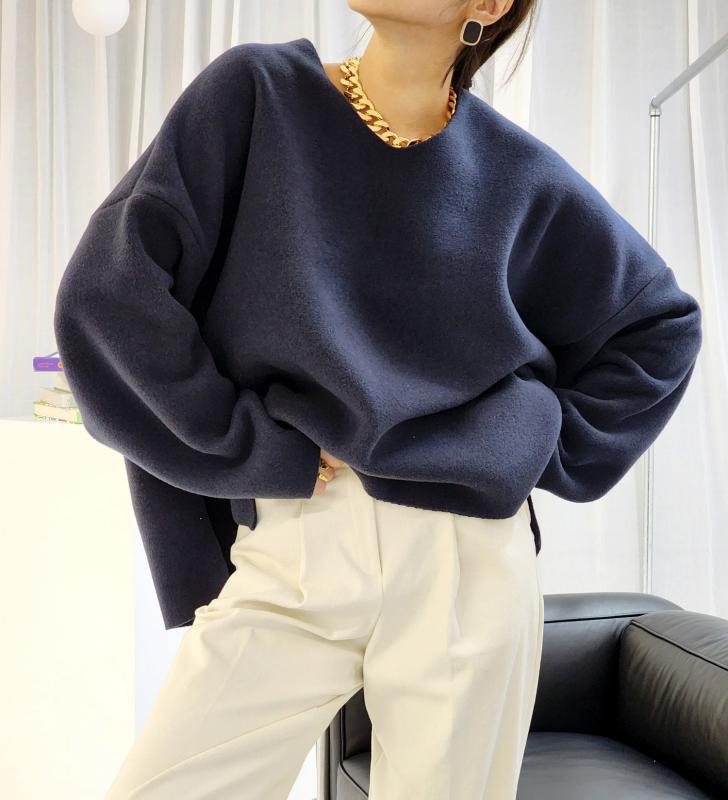 여성 티셔츠 아방한 기모 후리스 오버핏 루즈핏 브이넥 티셔츠