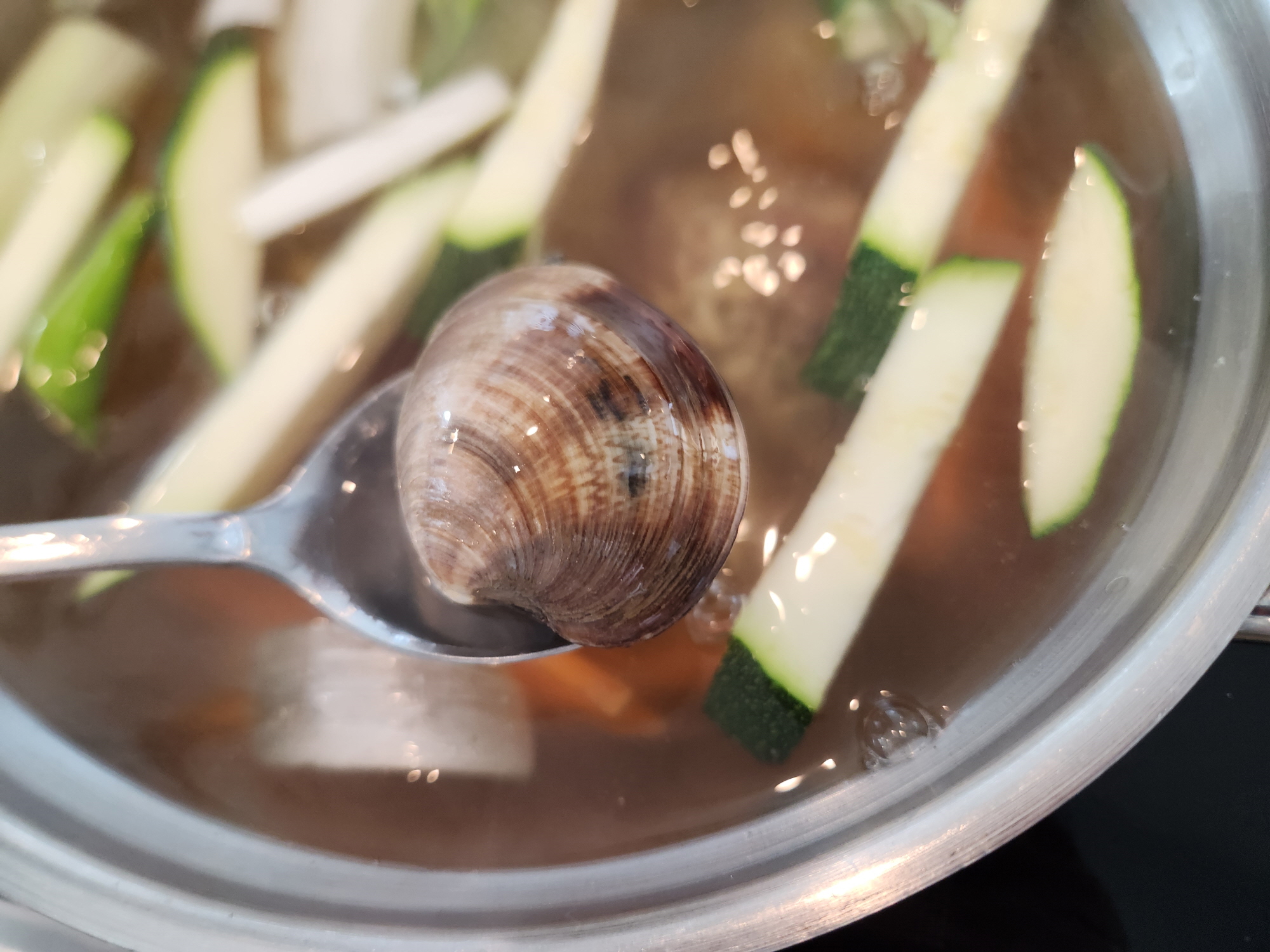 물왕리 맛집 더 식당 - 17