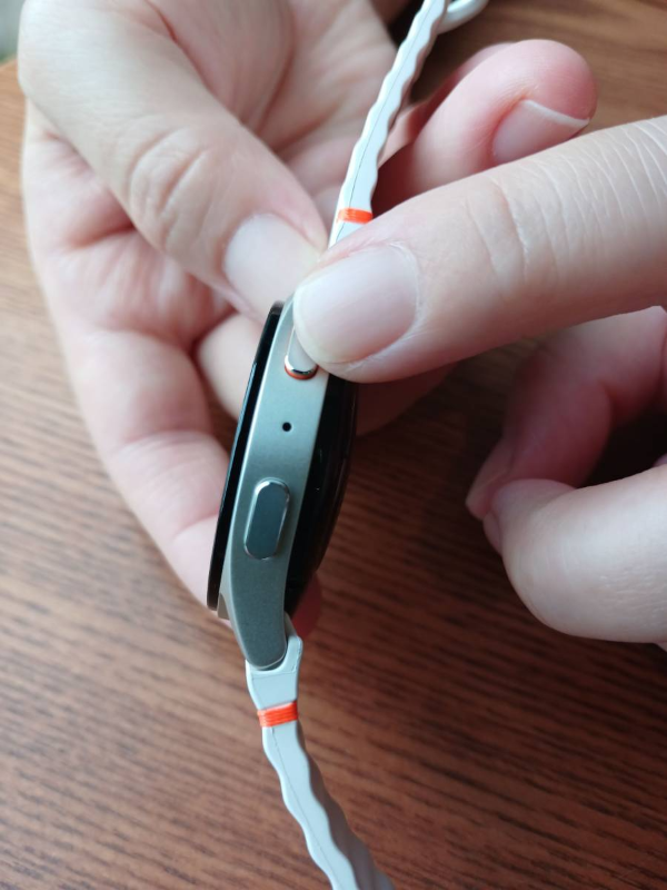 갤럭시워치 7 상단버튼