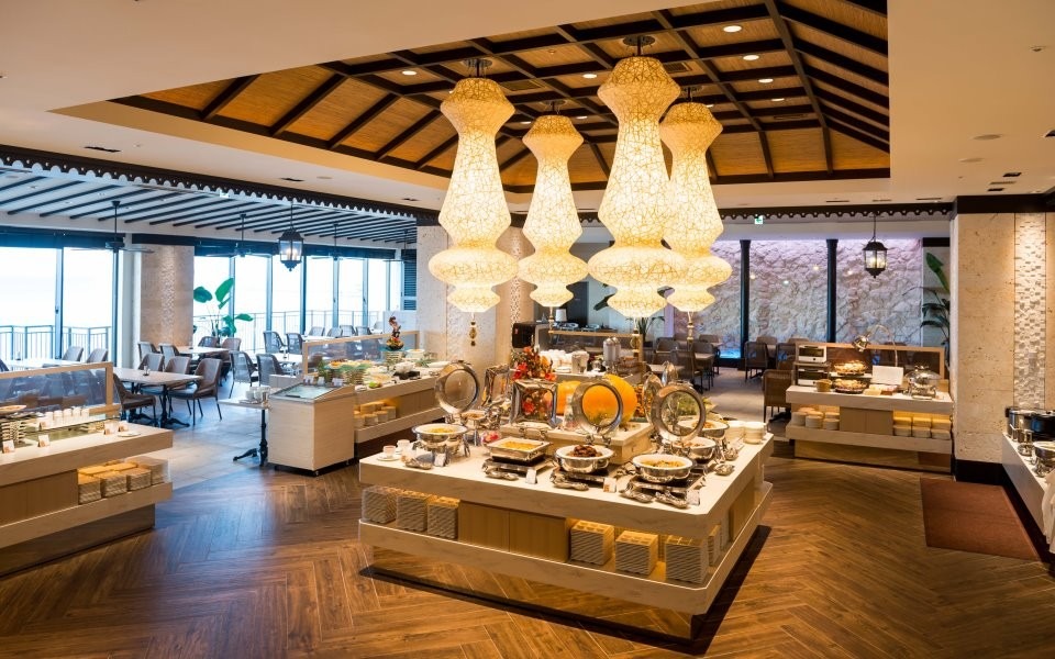 호텔 몬트레이 조/석식당