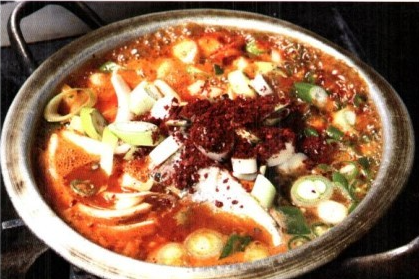 완성된_꽁치_김치찌개