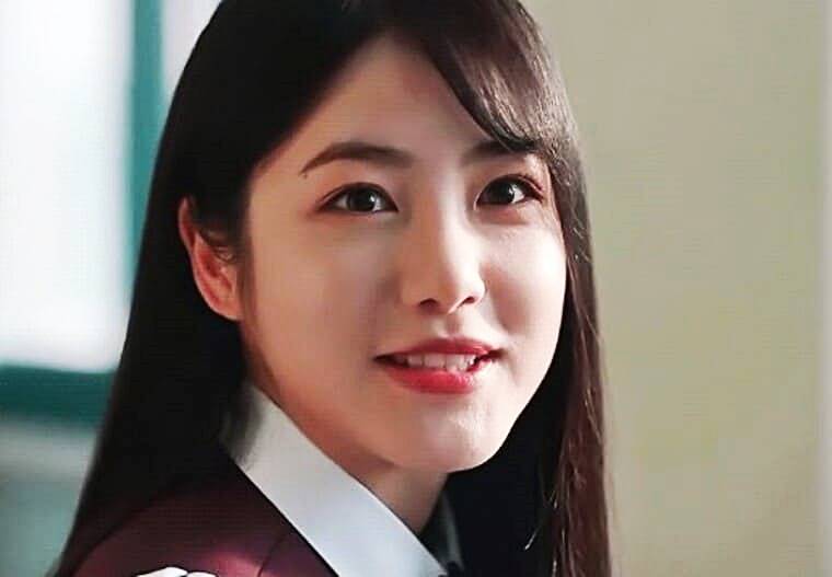 배우-신예은