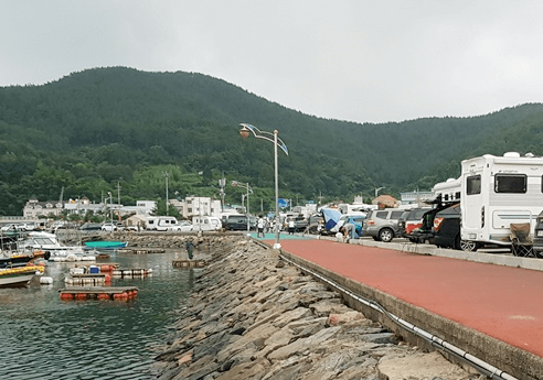 수륙해수욕장차박