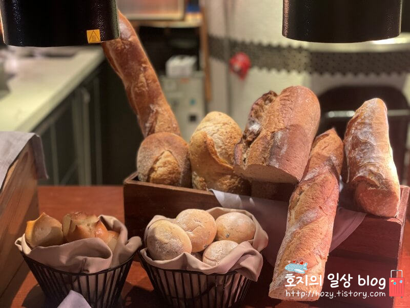 JW메리어트 싱가포르 조식 뷔페 베이커리류