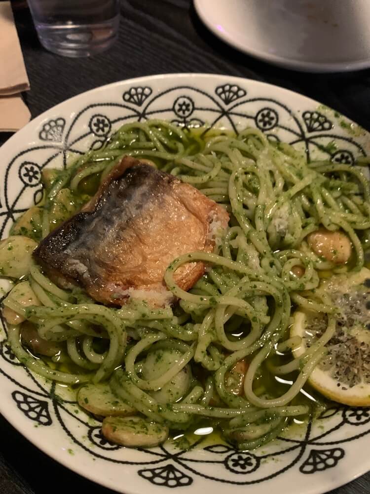 토막 들어가 있는 고등어