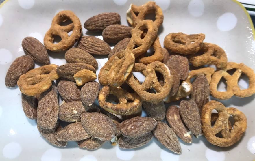 아몬드와 프레첼