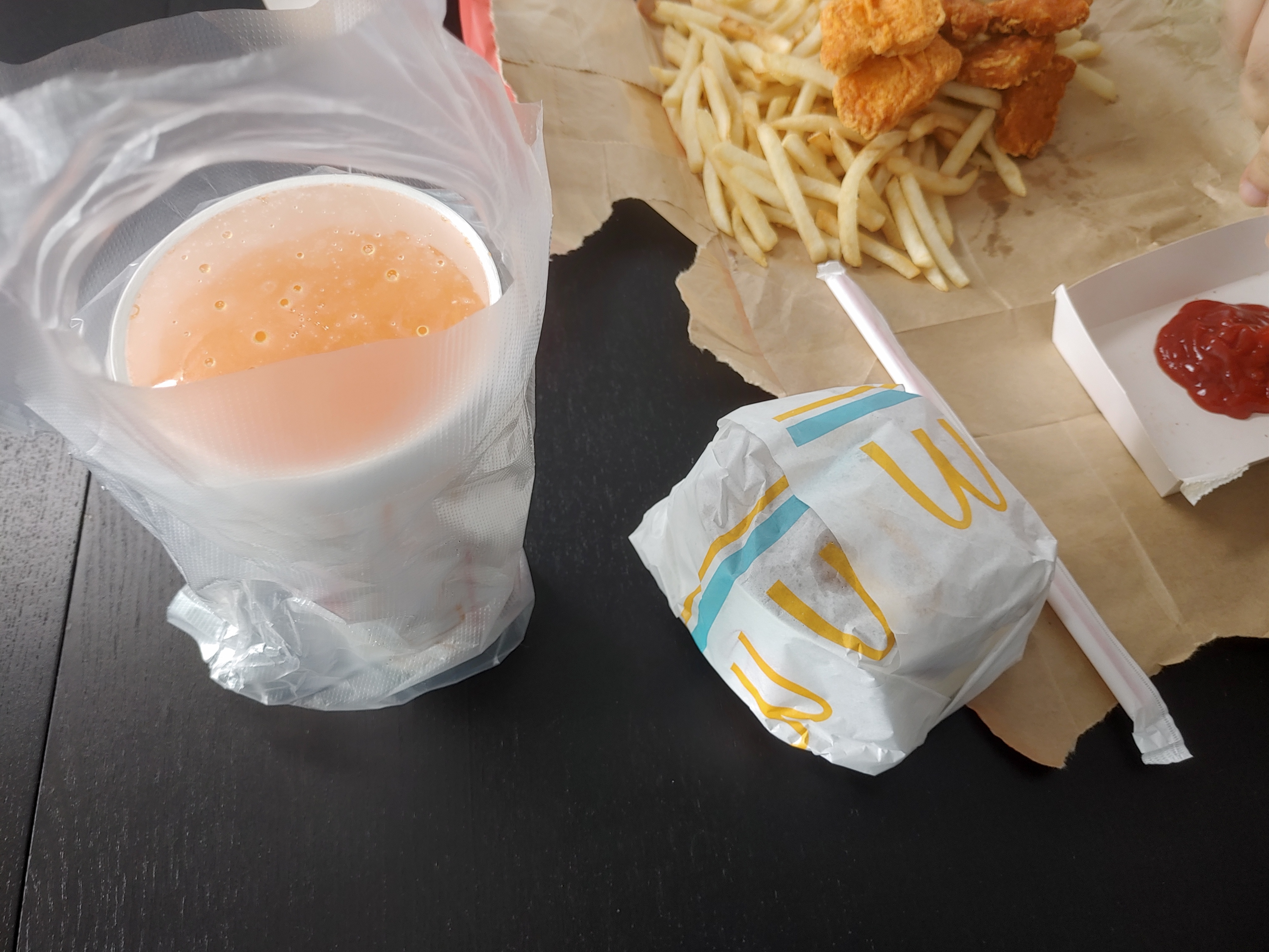 맥도날드 더블빅맥세트 딜리버리 