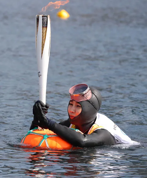 평창올림픽-성화-봉송-제주-해녀