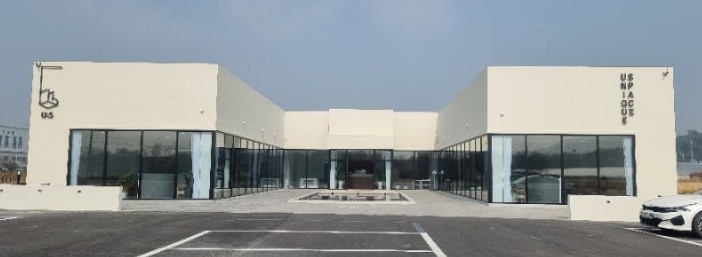 청주 카페 어스(Unique Space)