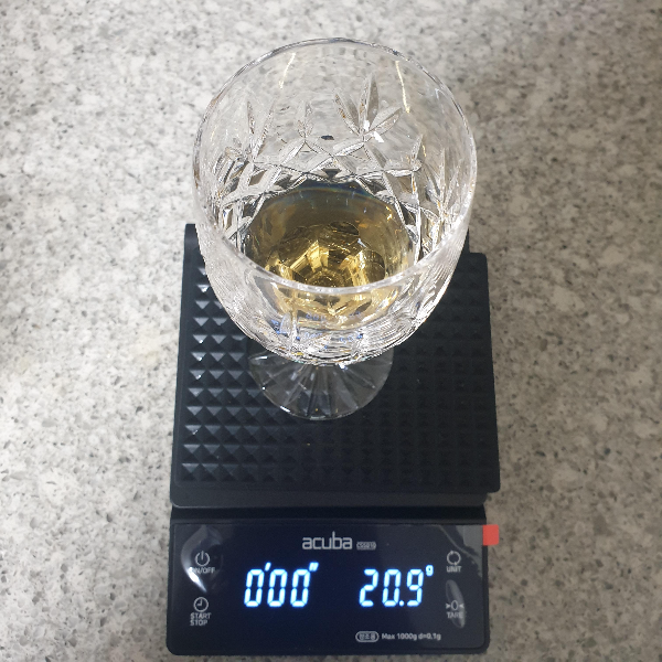 아이리쉬 커피(Irish Coffee) 집에서 만들기_발리 쿠타에서 마신 아이리쉬 커피_설탕을 녹인 아이리쉬 위스키