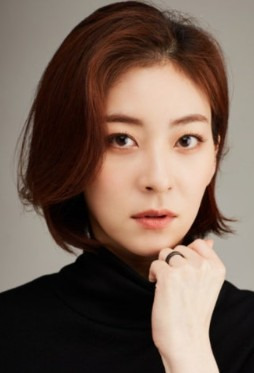 왕지원 데뷔 작품 활동